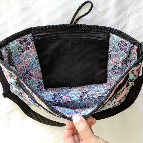 Handmade quilted floral bag - Picture 3 of 3